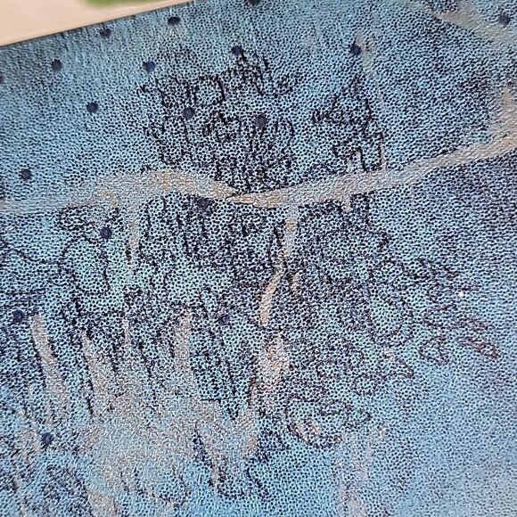 Unbranded accordian clutch wallet in an artsy blue print - Picture 4 of 8